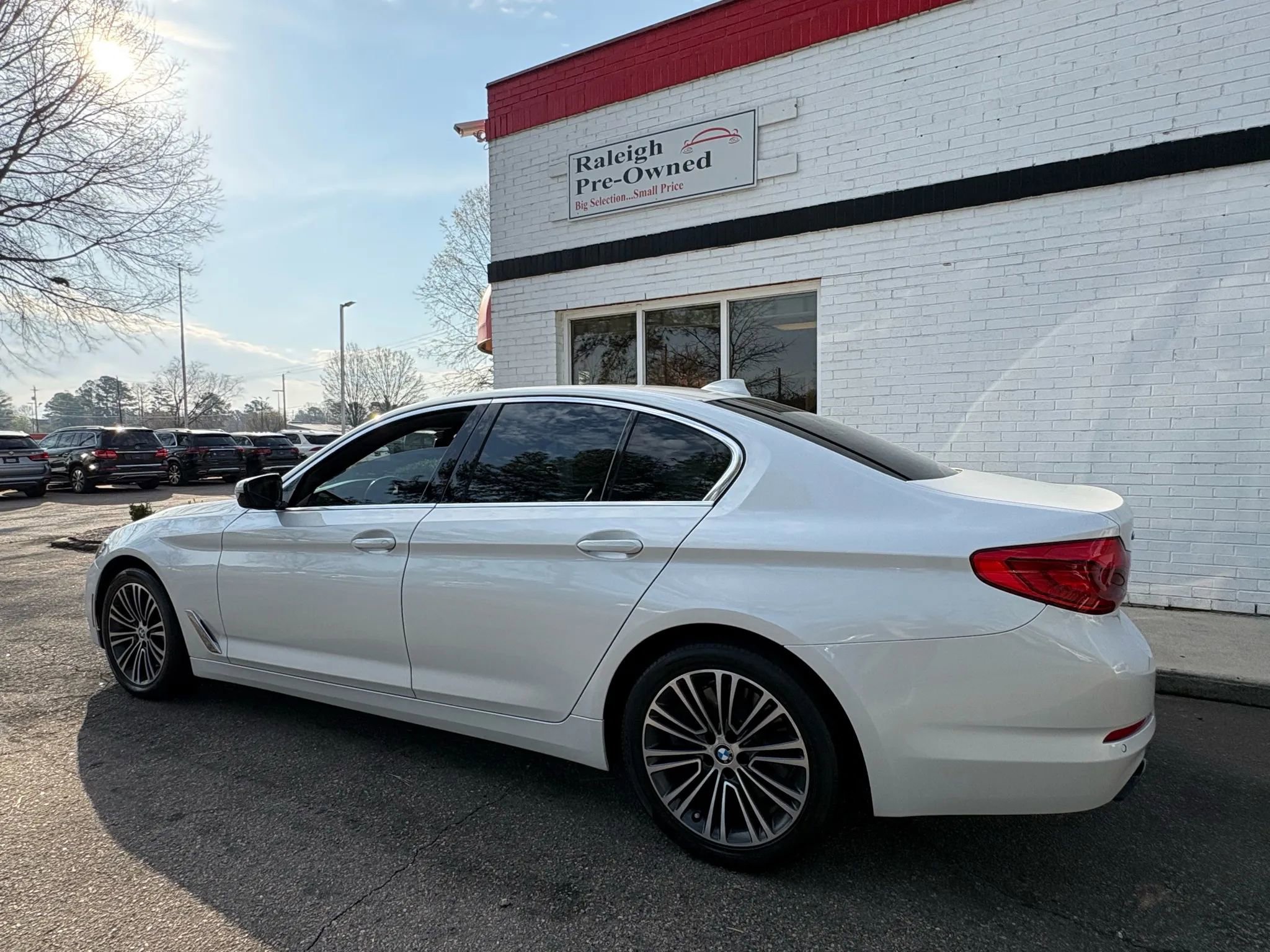 Used 2019 BMW 540i xDrive AWD/4WD image 7