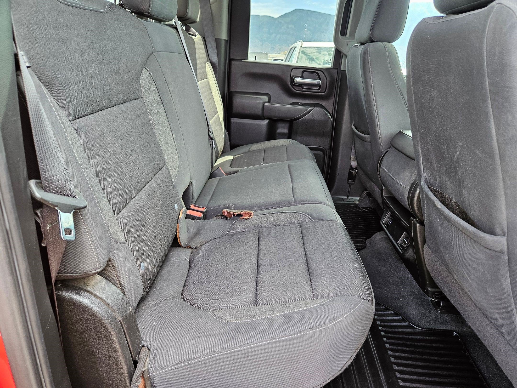 Used 2020 Chevrolet Silverado 2500 LT w/ Fleet Comfort Package AWD/4WD image 29