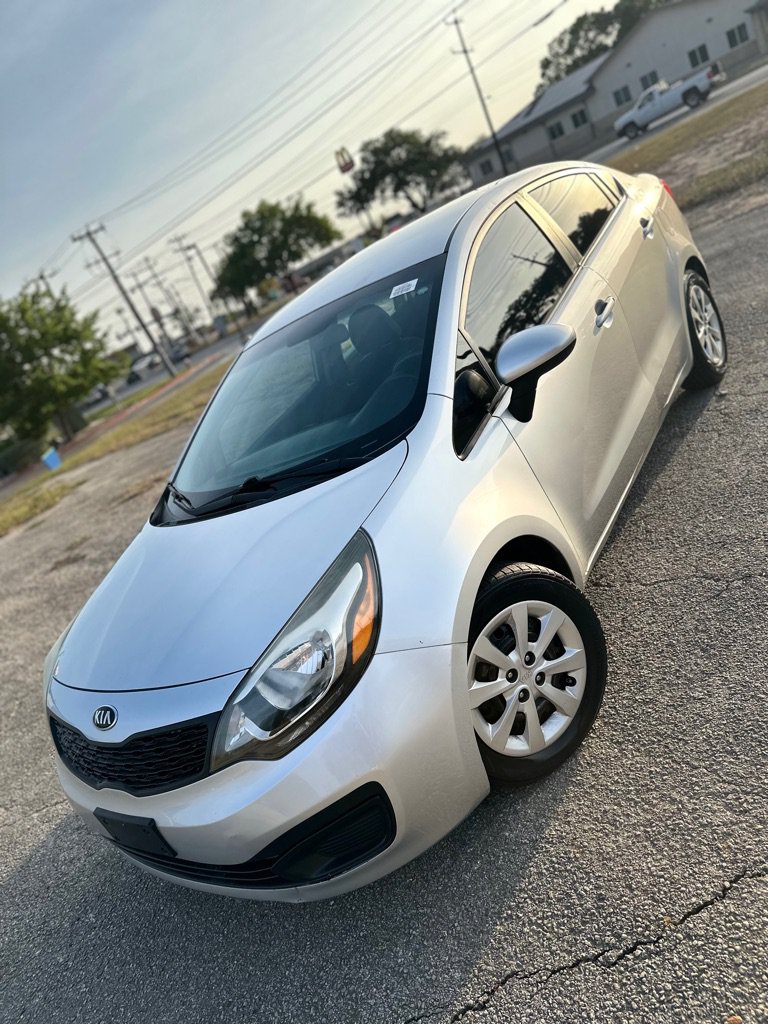 Used 2014 Kia Rio LX FWD image 4