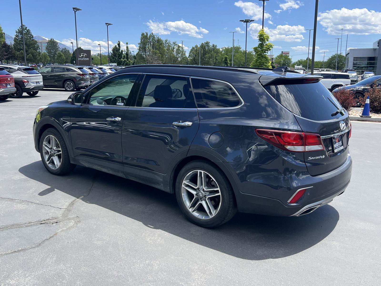 Used 2017 Hyundai Santa Fe AWD w/ SE Ultimate Tech Package 03 image 11