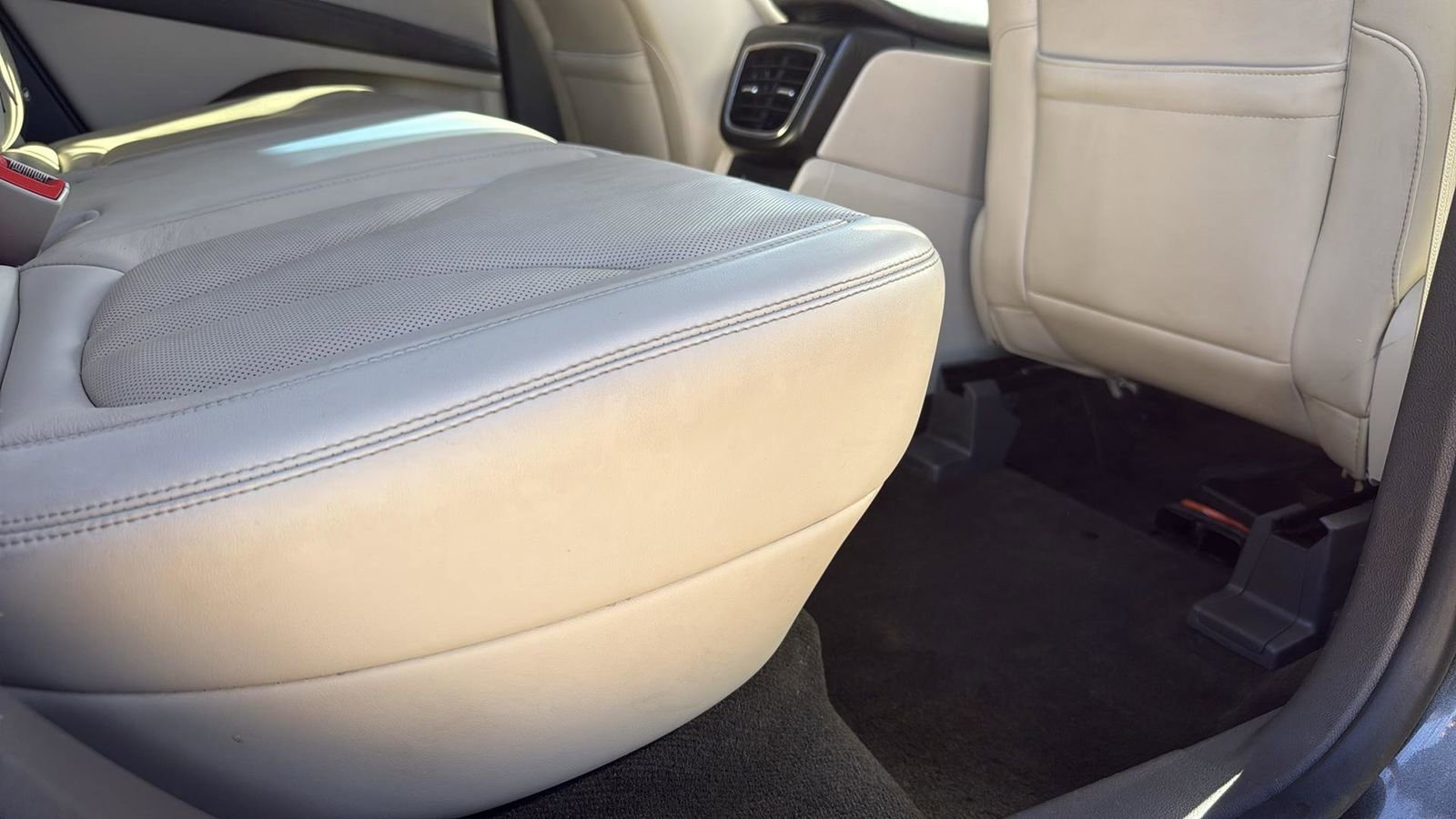 Used 2020 Lincoln Nautilus Reserve w/ Equipment Group 201A image 27