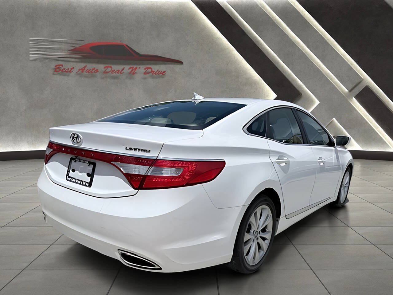 Used 2014 Hyundai Azera Limited FWD image 8
