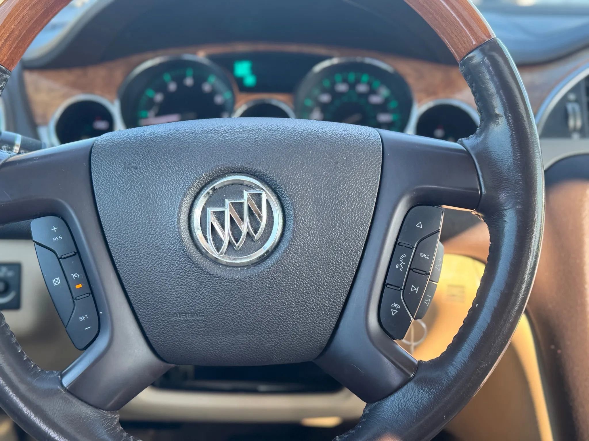 Used 2012 Buick Enclave Leather w/ Trailering Provision Package image 35