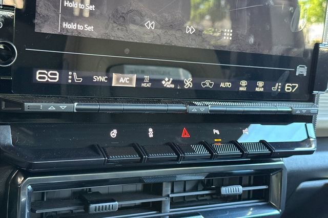 New 2026 GMC Hummer EV 4x4 Crew Cab image 20