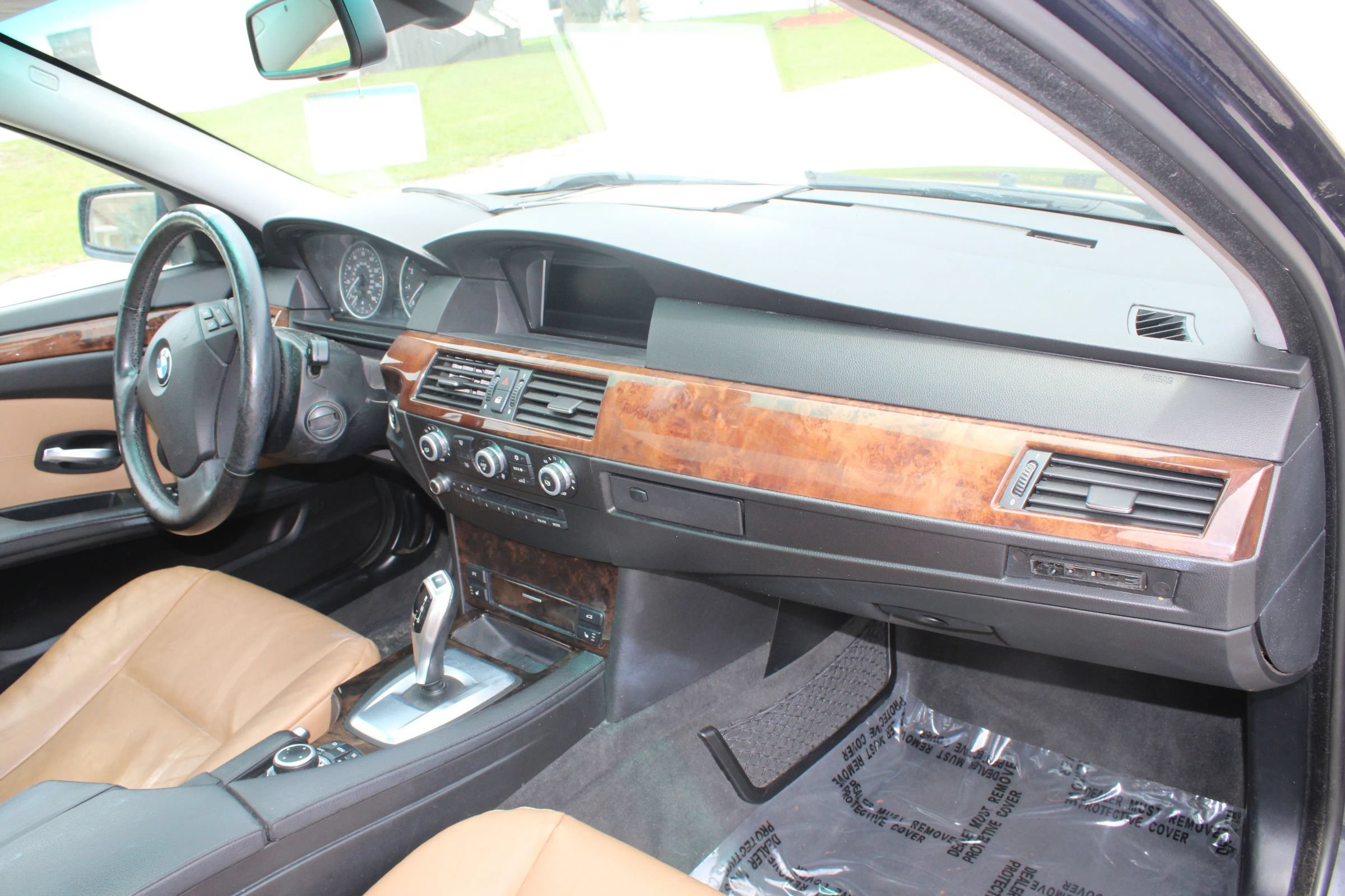 Used 2010 BMW 528i xDrive Sedan AWD/4WD image 33