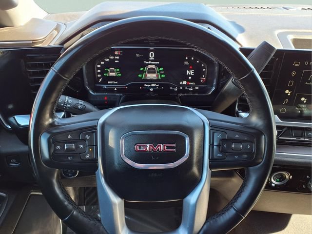 Used 2024 GMC Sierra 1500 SLT AWD/4WD image 17