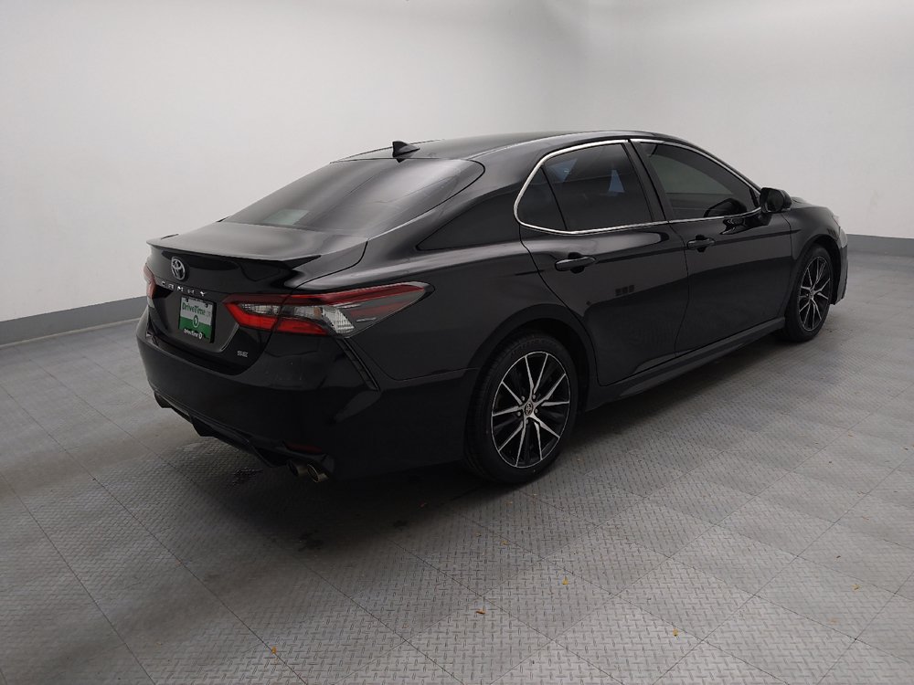 Used 2023 Toyota Camry SE FWD image 10