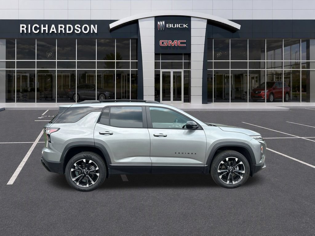 Used 2025 Chevrolet Equinox RS AWD/4WD image 6