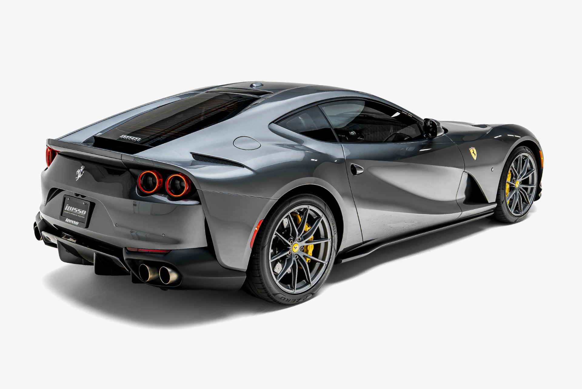 Used 2019 Ferrari 812 Superfast RWD image 11