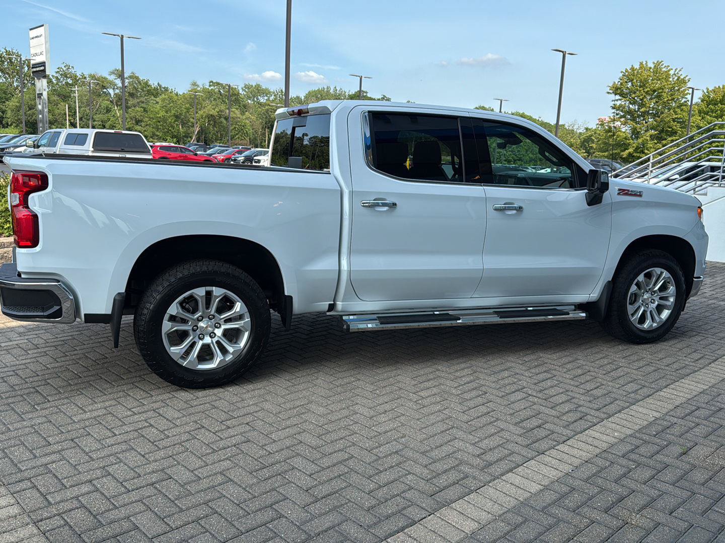 Used 2026 Chevrolet Silverado 1500 LTZ w/ LTZ Premium Package AWD/4WD image 6