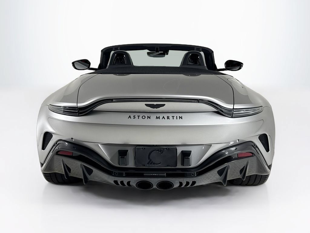 Used 2023 Aston Martin V12 Vantage Roadster RWD image 4