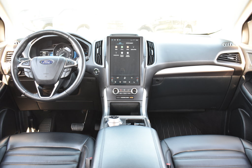 Certified 2024 Ford Edge SEL w/ Convenience Package AWD/4WD image 15