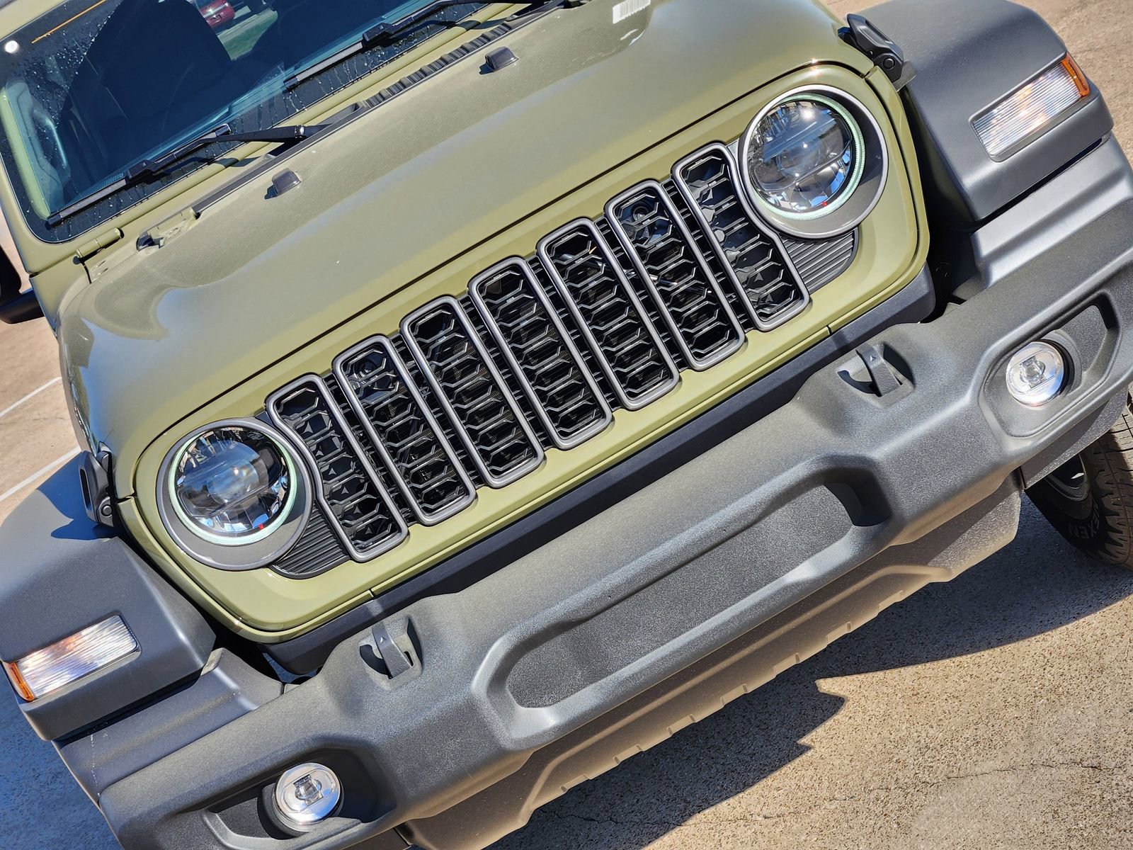 New 2026 Jeep Wrangler Unlimited Sport image 14