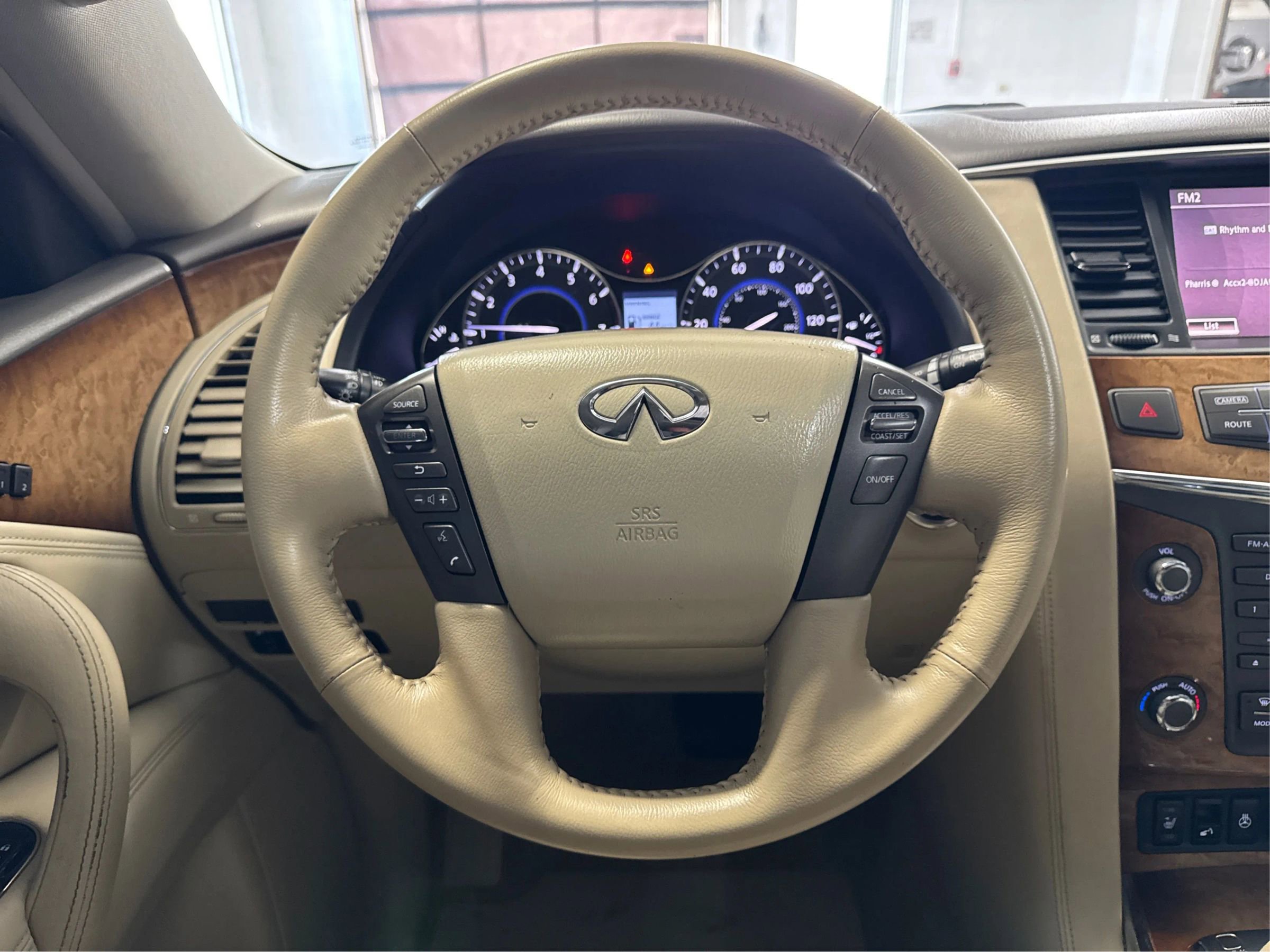 Used 2012 INFINITI QX56 4WD w/ Theater Pkg image 22