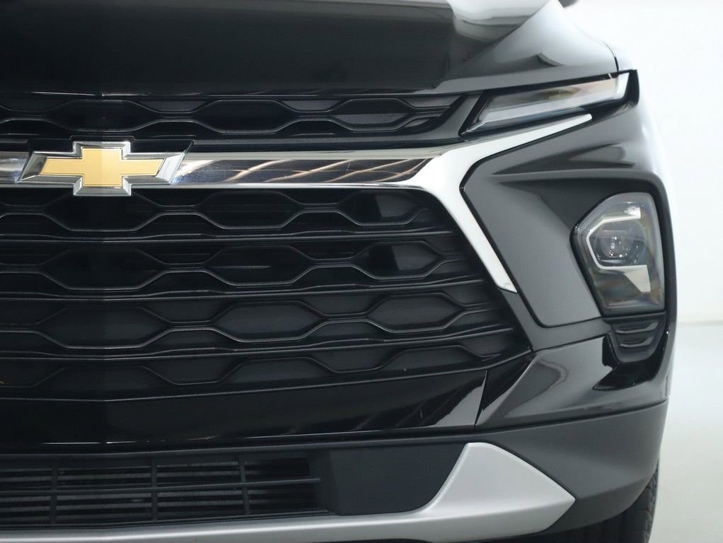 Used 2024 Chevrolet Blazer LT image 7