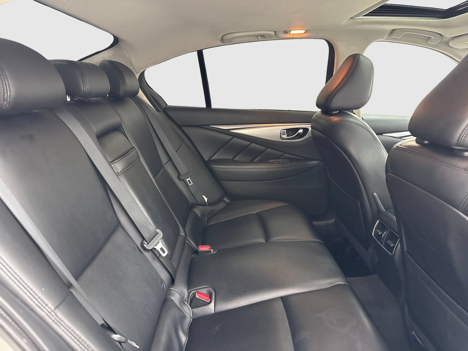 Used 2021 INFINITI Q50 Luxe RWD image 45