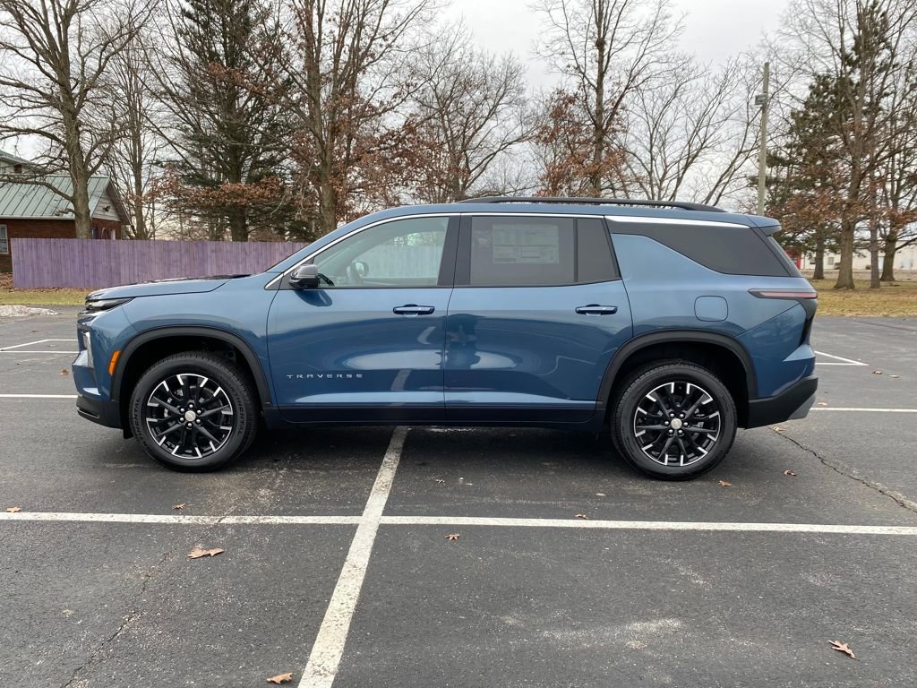 New 2026 Chevrolet Traverse LT w/ Sun and Wheel Package image 4