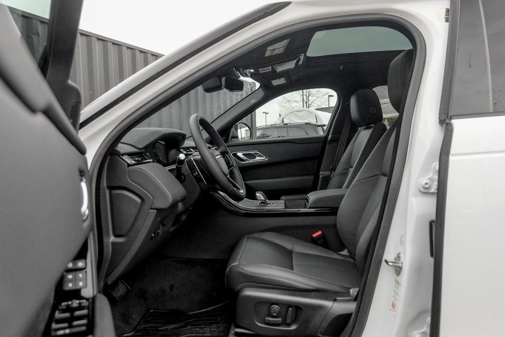 Used 2026 Land Rover Range Rover Velar S image 10