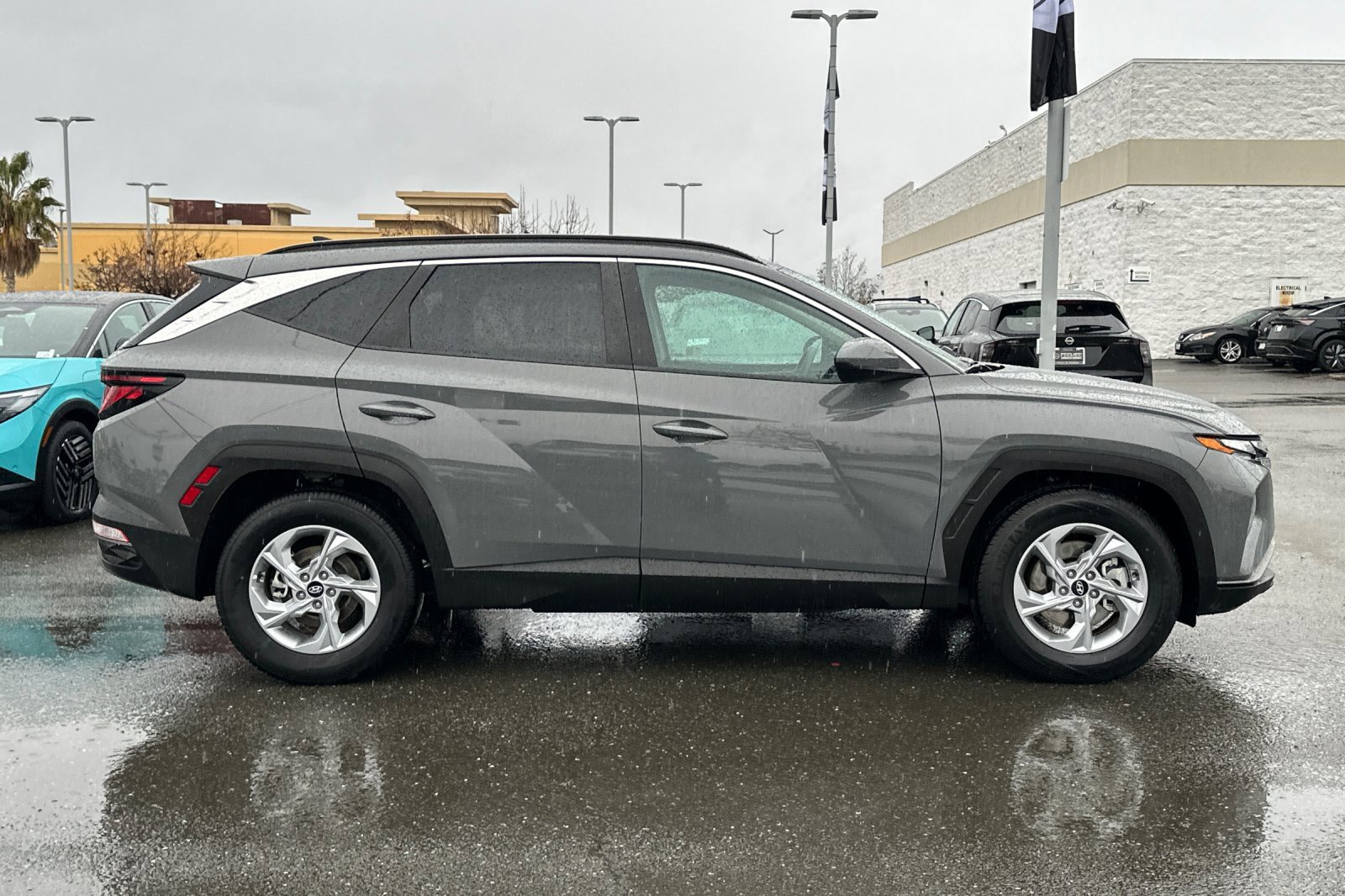 Used 2024 Hyundai Tucson SEL image 3