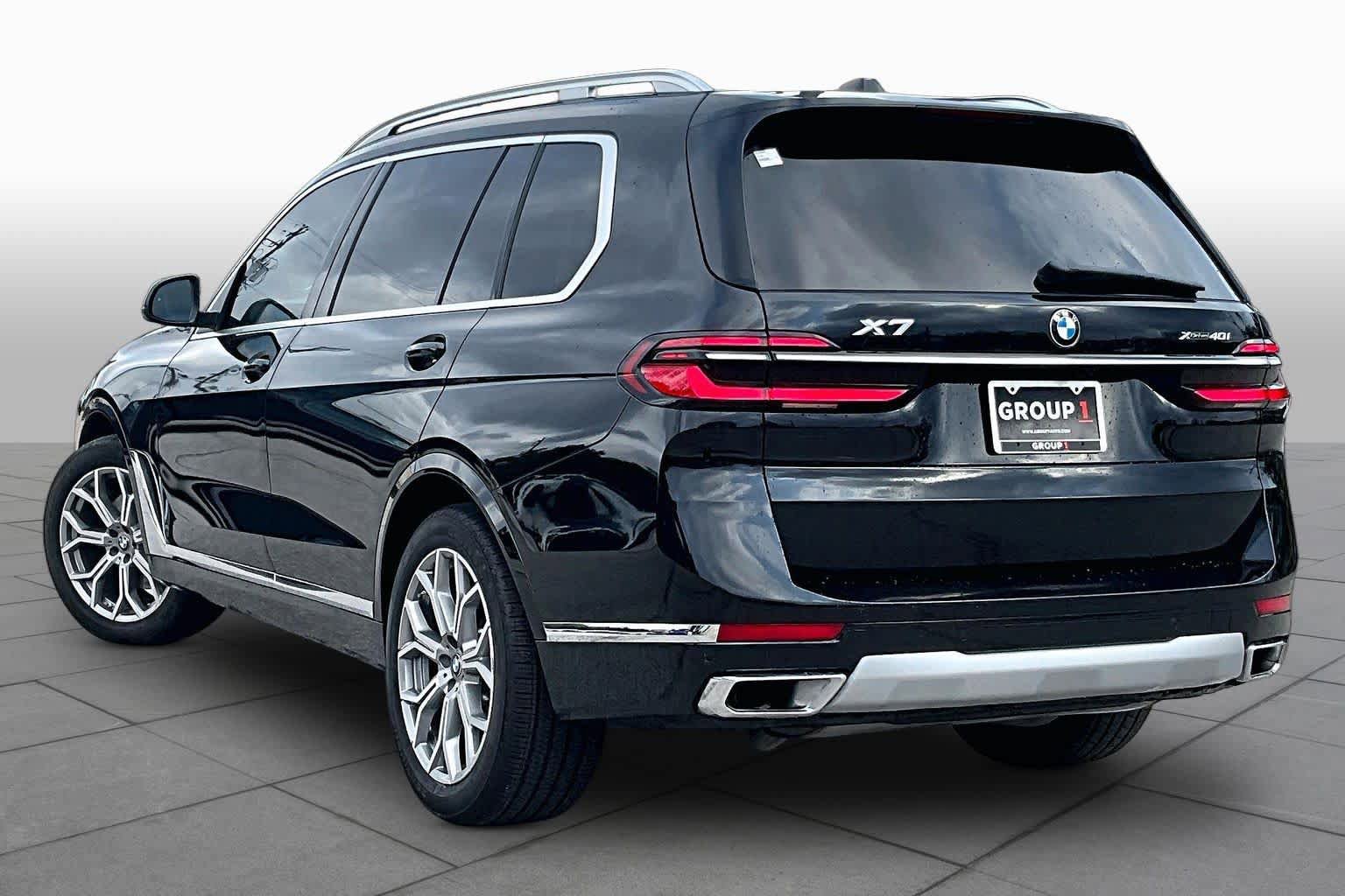 Used 2026 BMW X7 xDrive40i w/ Premium Package AWD/4WD image 11