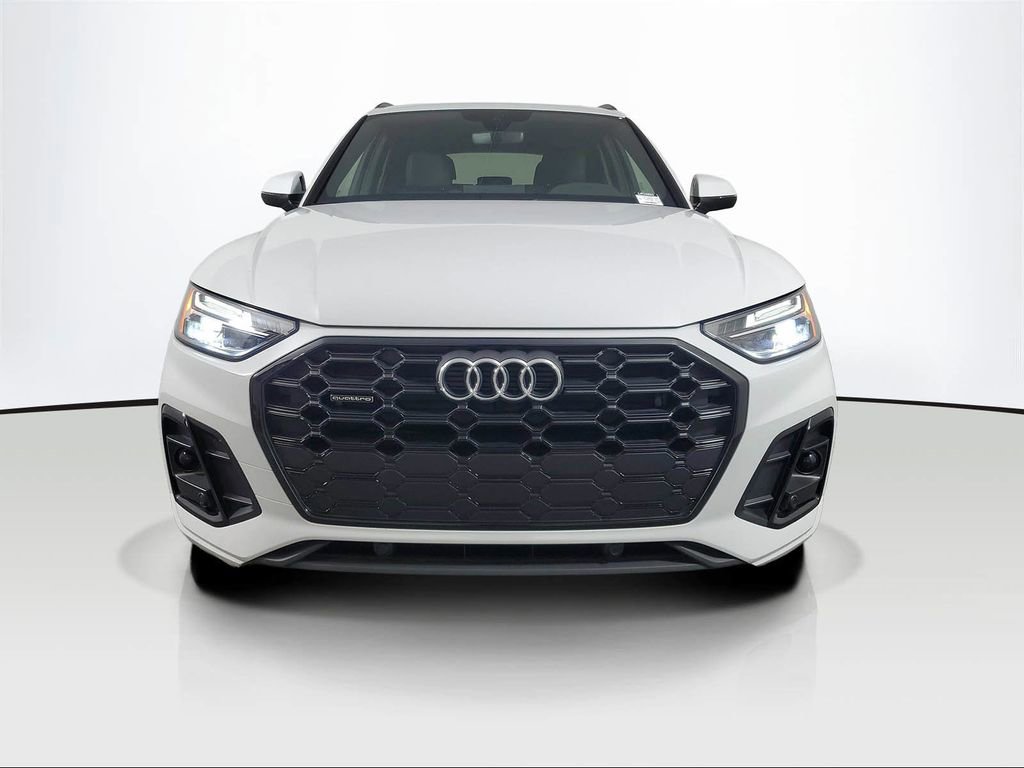 Used 2025 Audi Q5 2.0T Premium AWD/4WD image 2