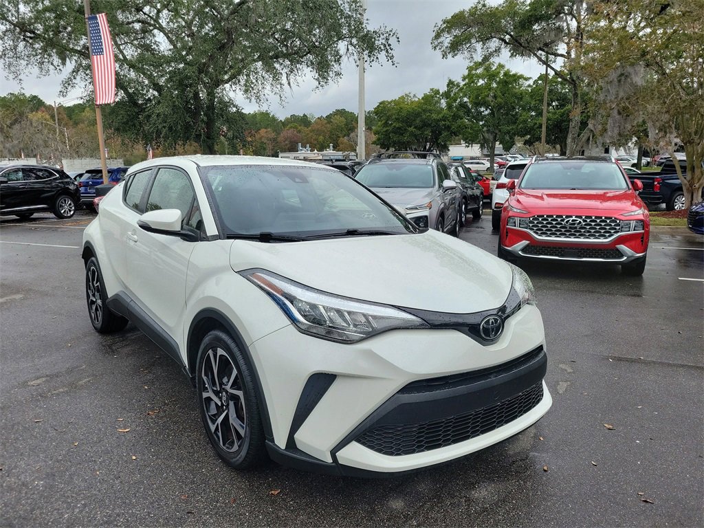 Used 2020 Toyota C-HR LE image 17
