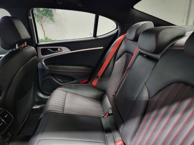 Used 2023 Genesis G70 2.0T w/ Sport Prestige Package AWD/4WD image 13