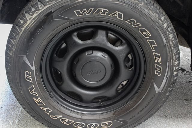 Used 2018 Ford F150 XL w/ Equipment Group 101A Mid AWD/4WD image 13