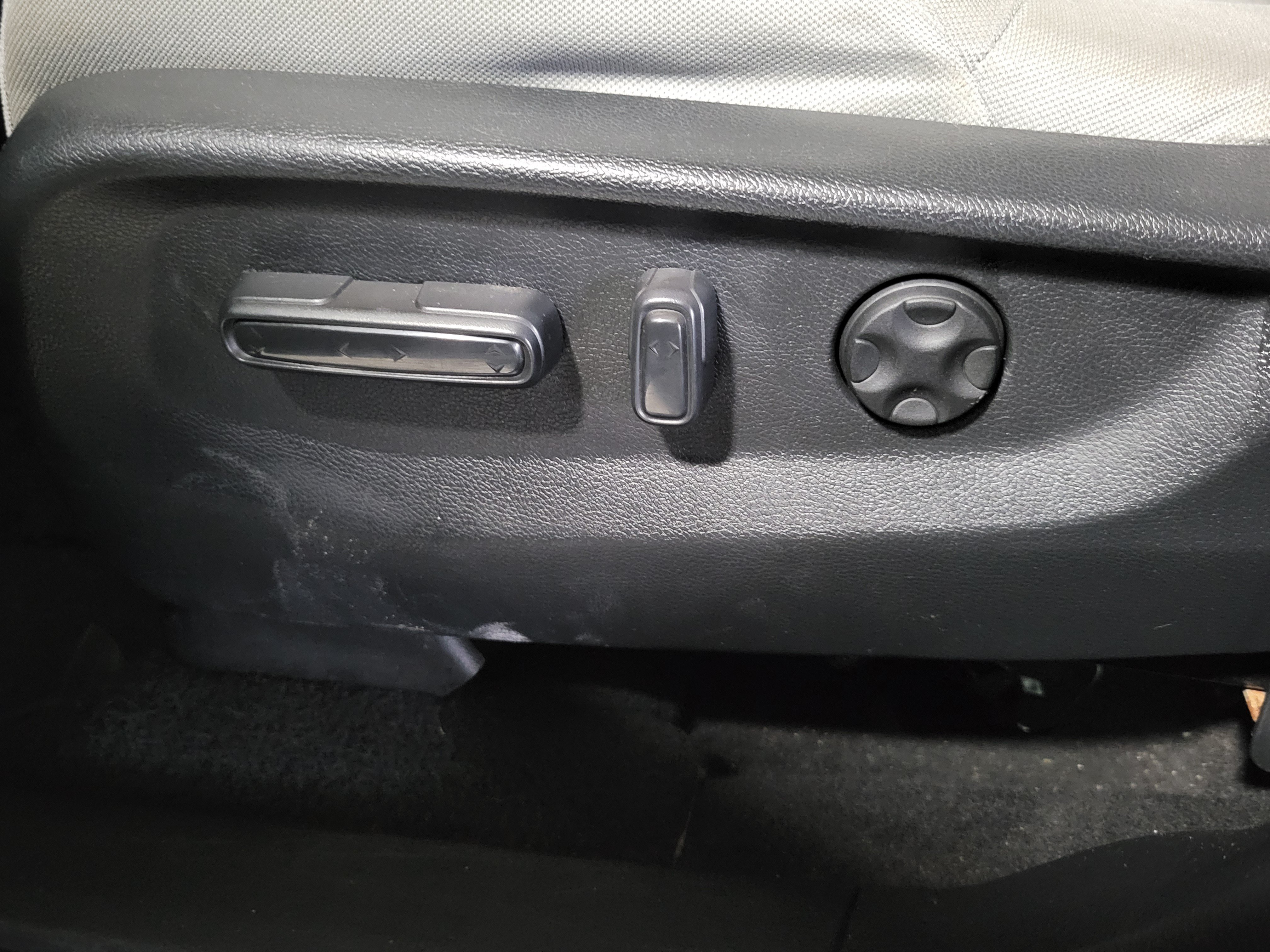 Used 2019 Honda CR-V EX image 20