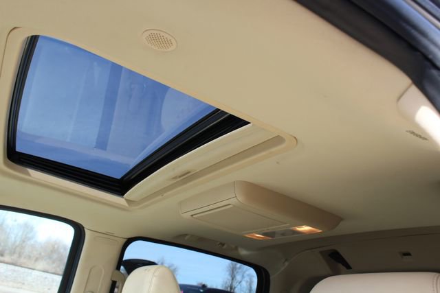 Used 2007 Cadillac Escalade EXT w/ Information Package image 20