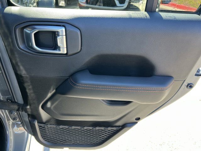 Certified 2022 Jeep Gladiator Mojave w/ LED Lighting Group image 19