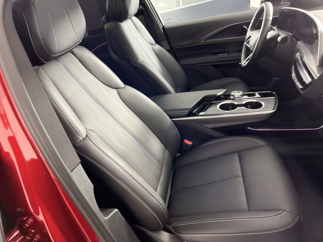 Certified 2025 Cadillac Lyriq Luxury RWD image 29