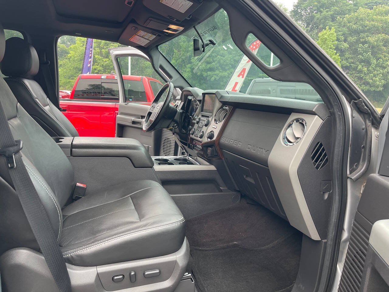 Used 2016 Ford F350 4x4 Crew Cab Super Duty image 34