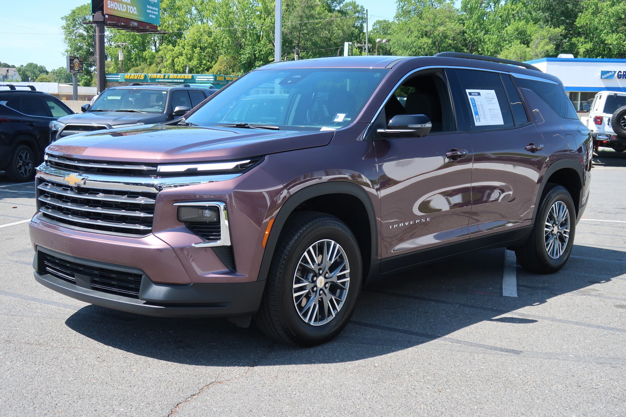 Certified 2024 Chevrolet Traverse LT FWD image 5