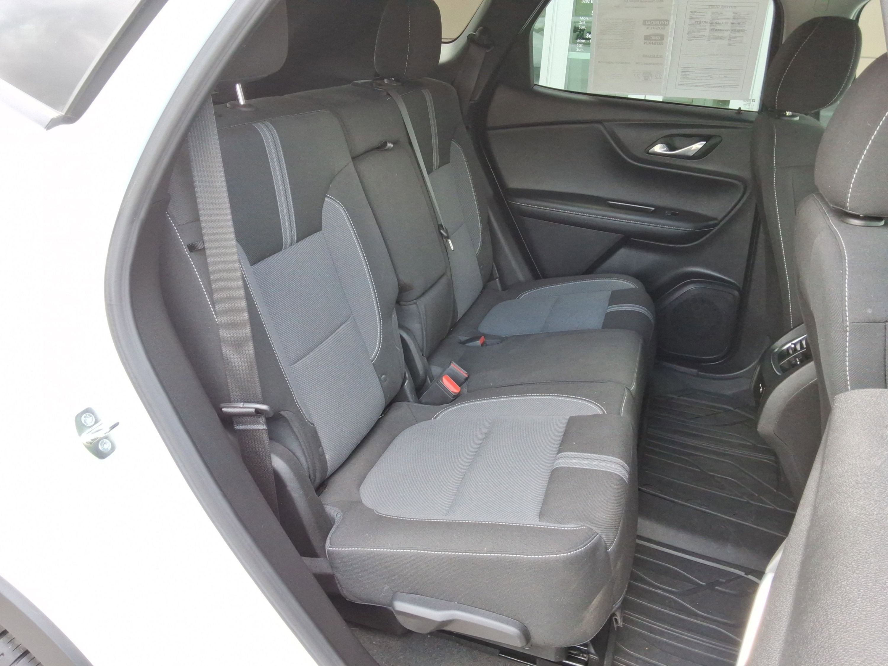 Used 2023 Chevrolet Blazer LT w/ Convenience Package AWD/4WD image 32