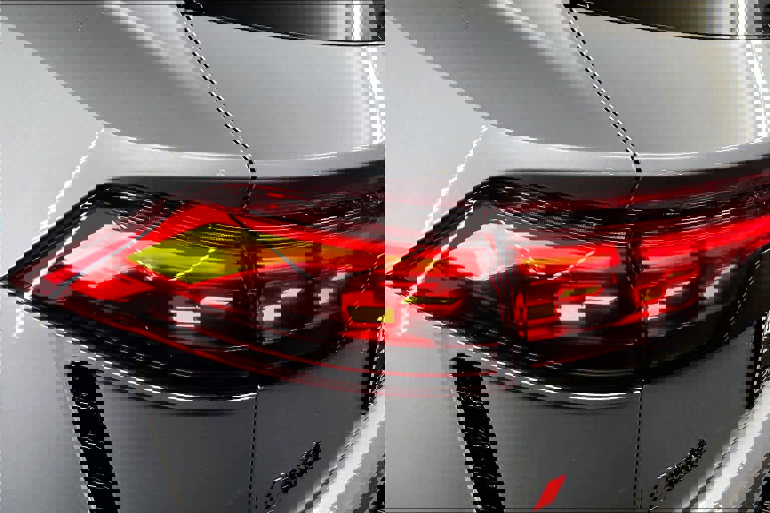 Used 2025 Audi RS Q8 performance image 28