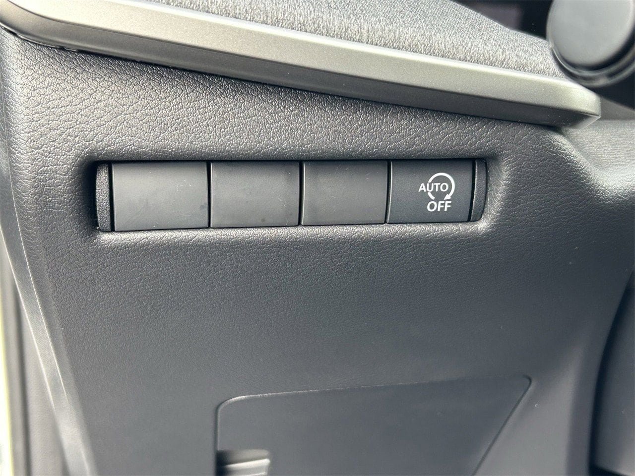 New 2026 Nissan Sentra SV w/ Floor Mat Package FWD image 30