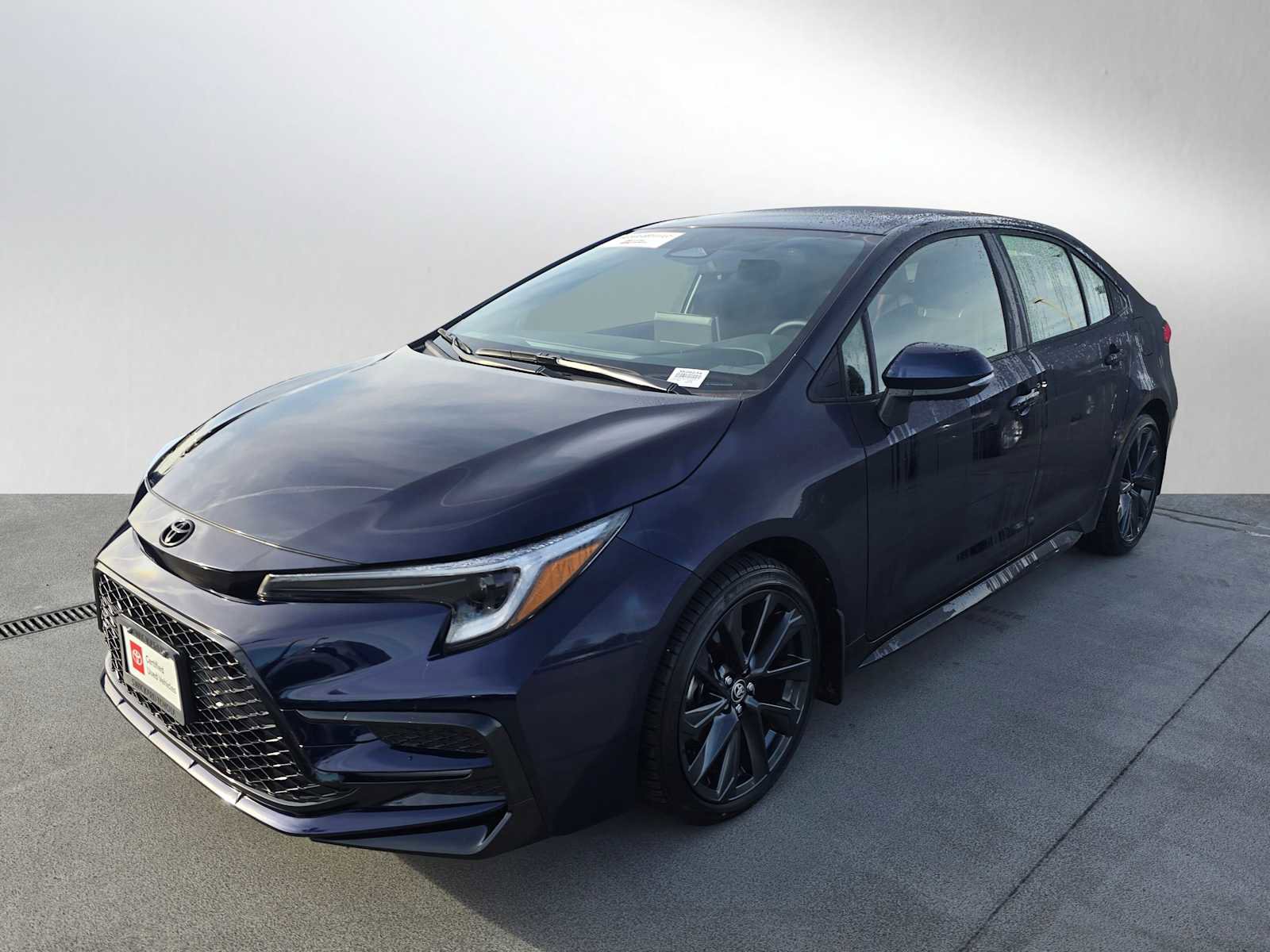 Certified 2026 Toyota Corolla SE w/ SE Package image 7