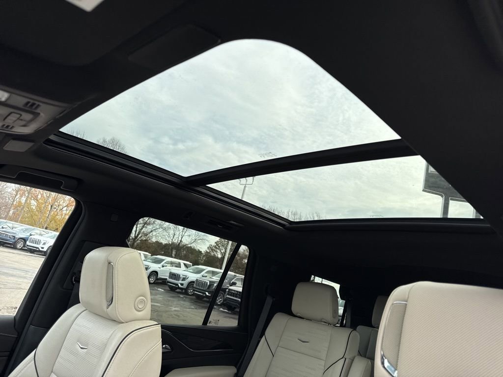 Used 2023 Cadillac Escalade Sport image 12