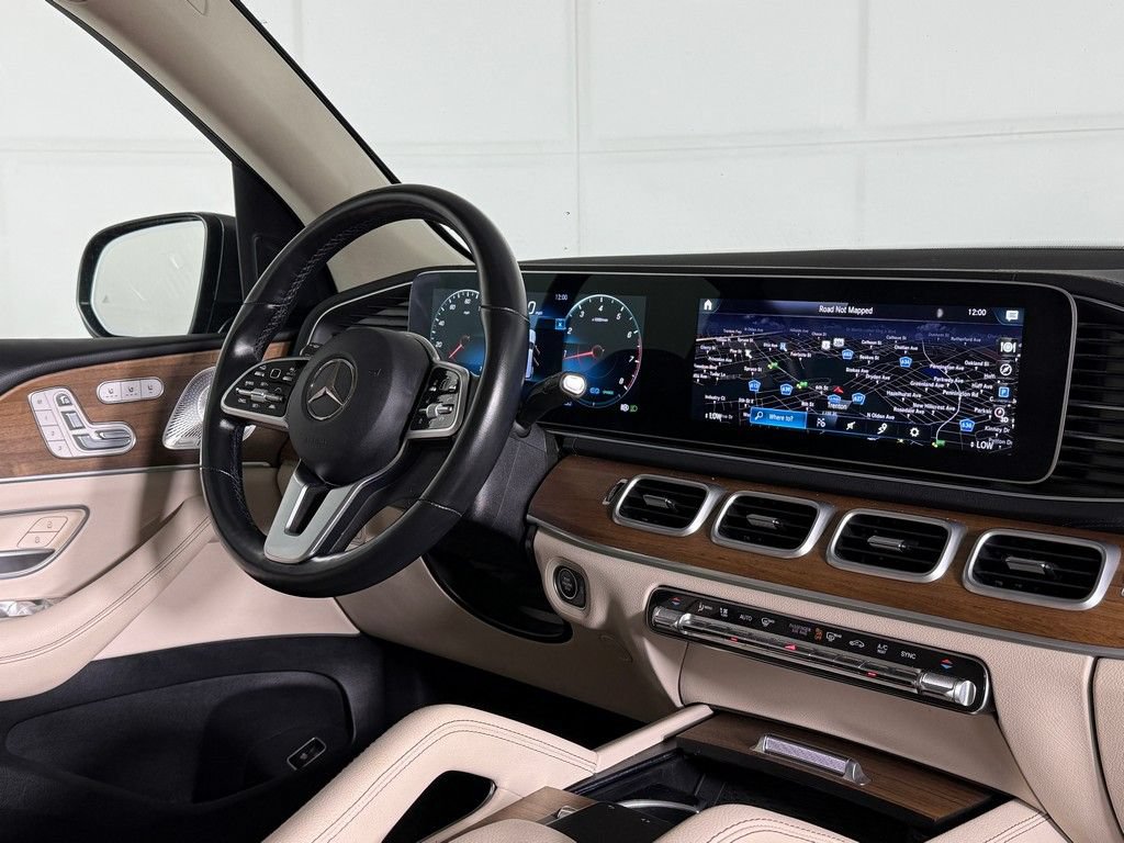 Used 2023 Mercedes-Benz GLS 450 4MATIC image 39
