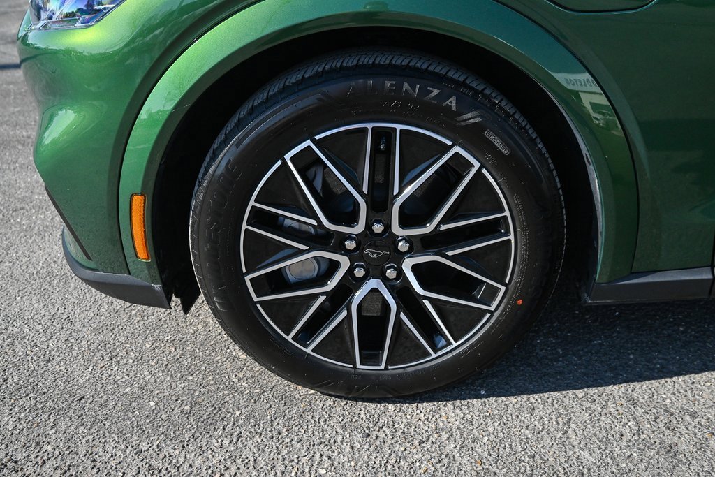 Used 2025 Ford Mustang Mach-E Premium image 12