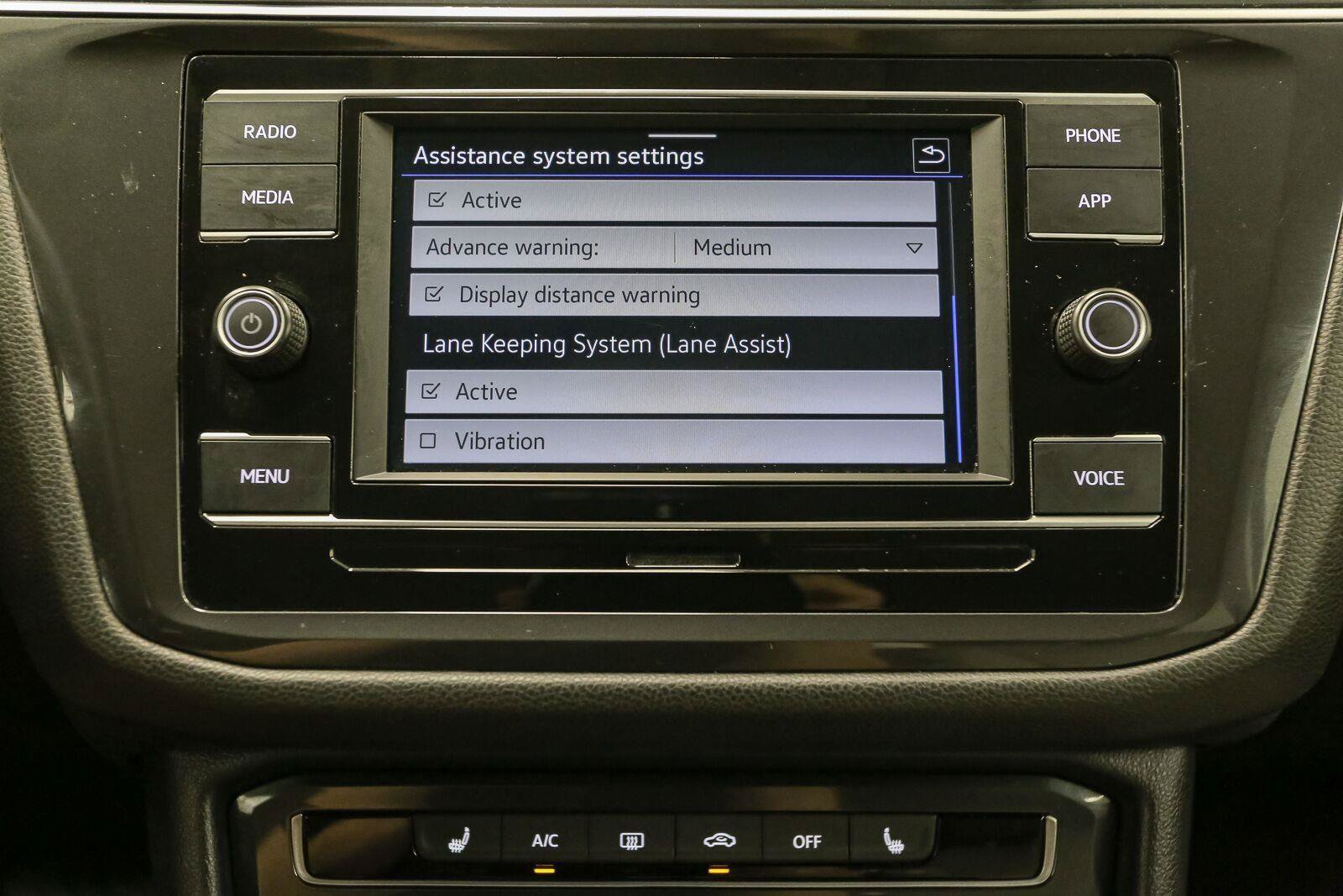 Certified 2022 Volkswagen Tiguan S AWD/4WD image 29