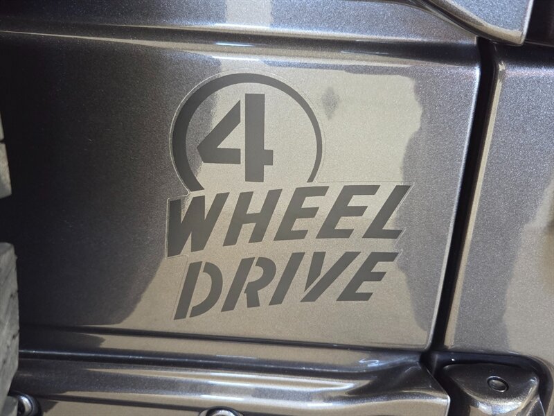 Used 2022 Jeep Wrangler Unlimited Sport AWD/4WD image 16