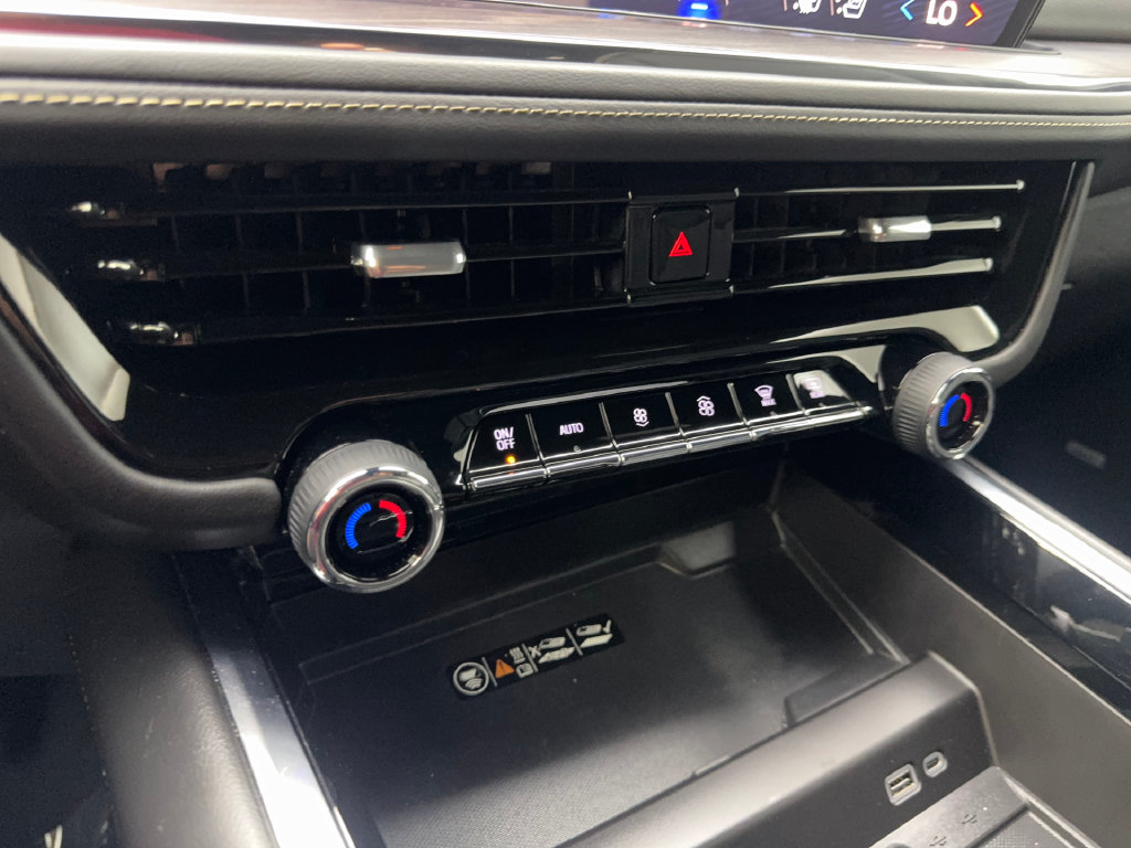Used 2025 Chevrolet Tahoe Premier RWD image 73