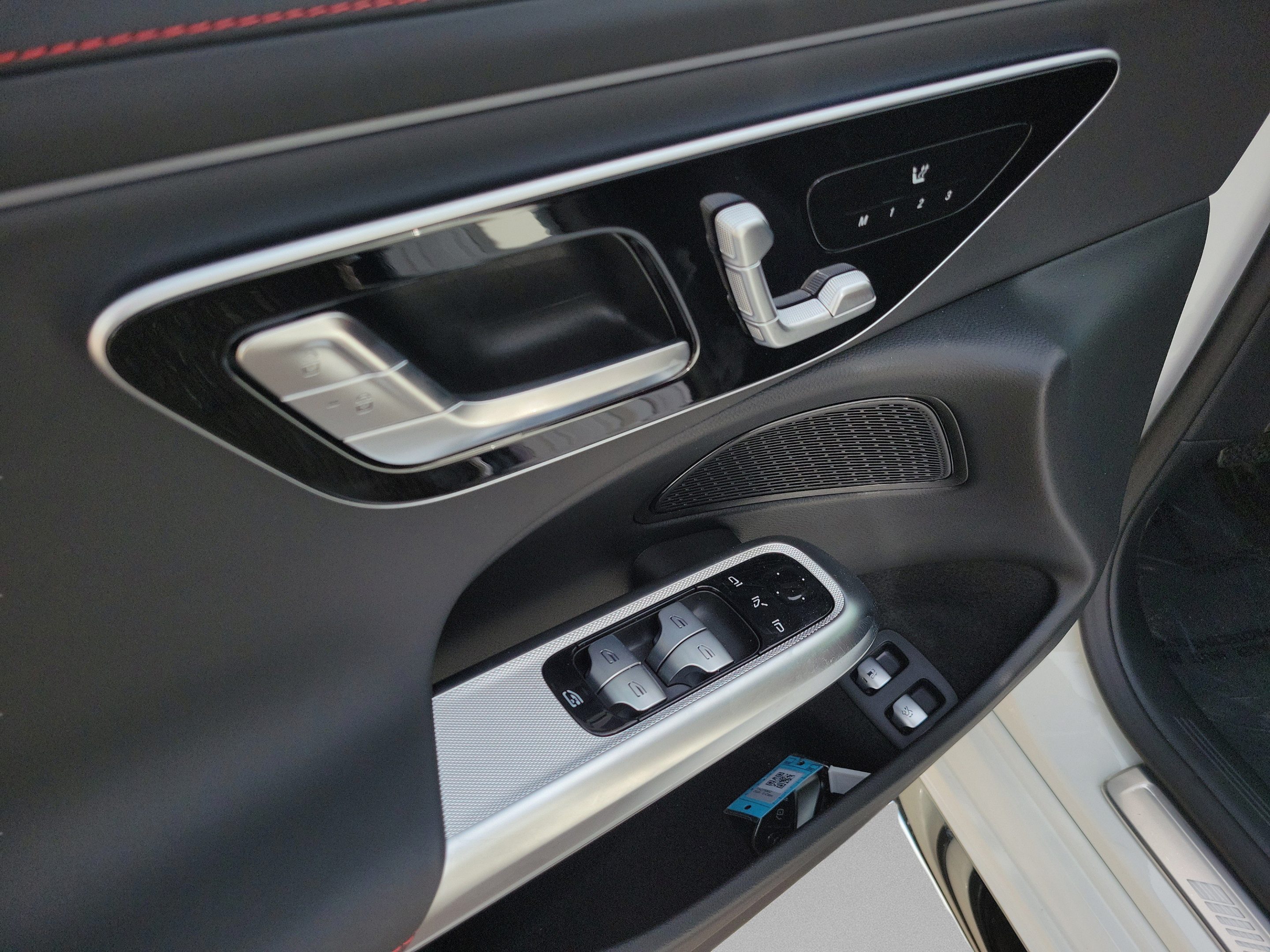 New 2026 Mercedes-Benz E 53 AMG e 4MATIC Sedan image 17