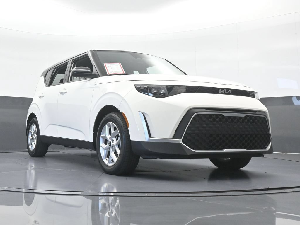 Used 2024 Kia Soul S FWD image 59