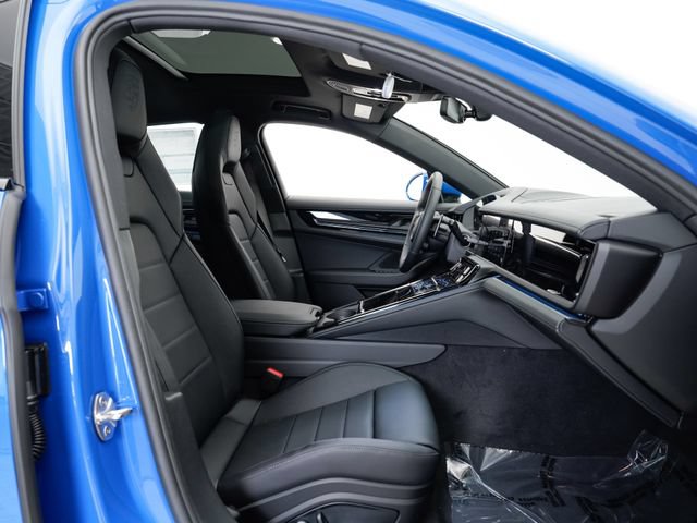 Certified 2025 Porsche Panamera 4 AWD/4WD image 21