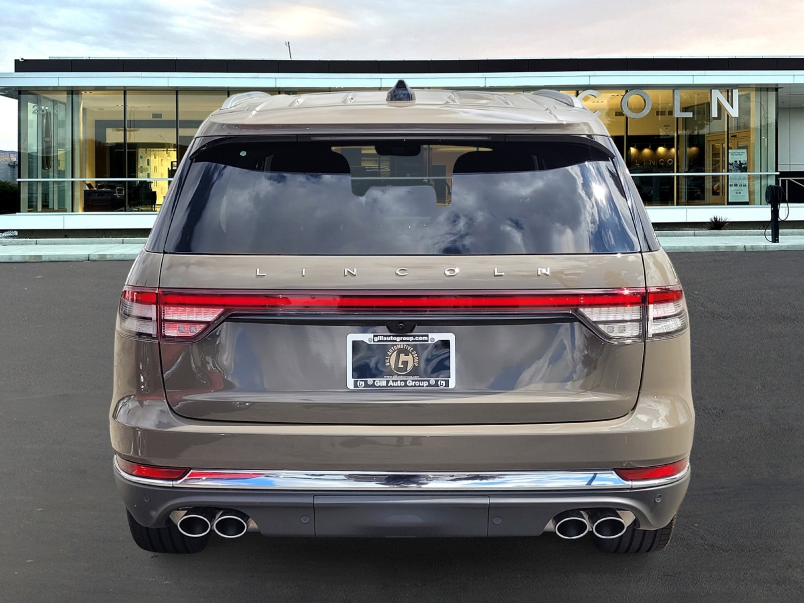 New 2025 Lincoln Aviator Reserve w/ Equipment Group 201A image 5