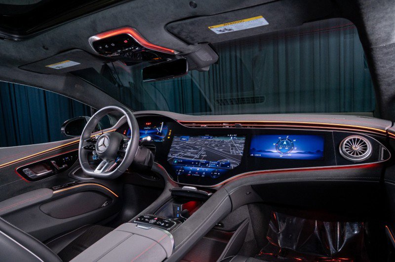 Certified 2024 Mercedes-Benz EQS AMG 4MATIC image 4