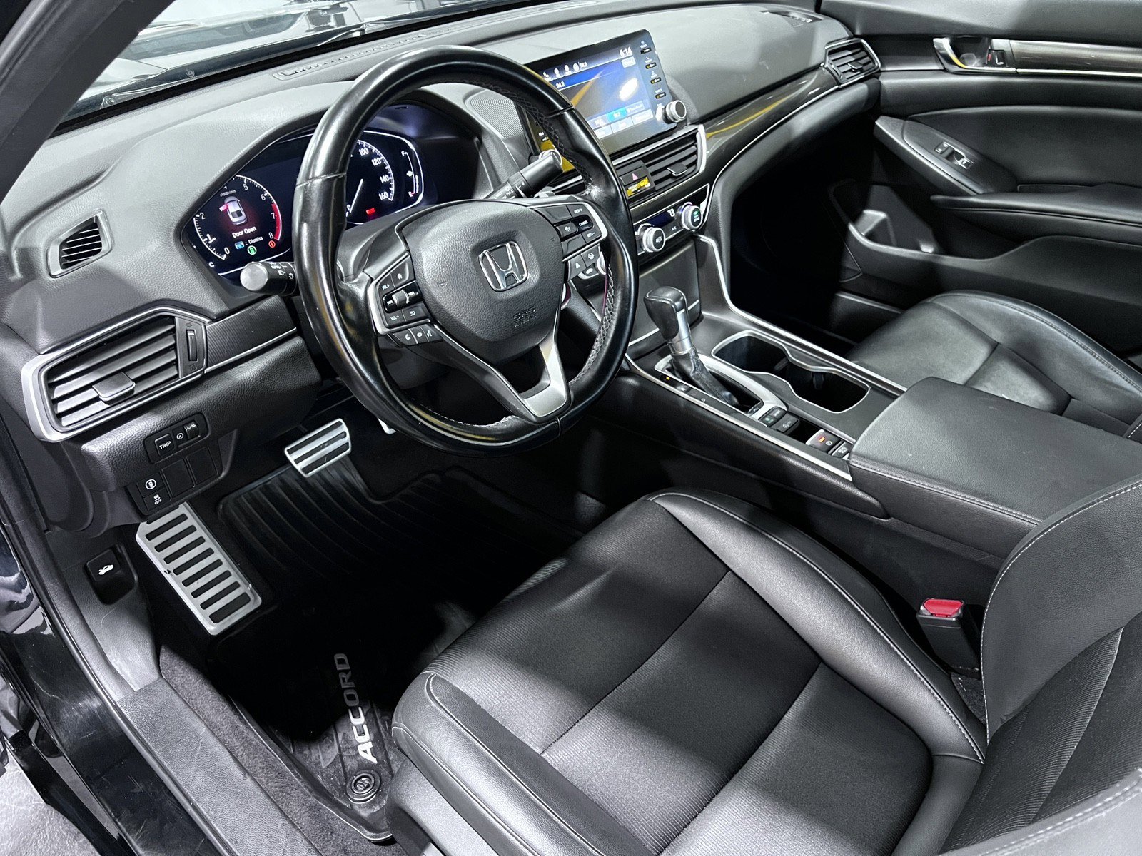 Used 2022 Honda Accord Sport image 13